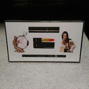 CHANEL Gift Set, sealed